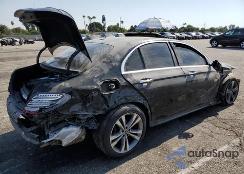 2020 Mercedes-Benz E 350 from USA, damaged, VIN W1KZF8DB9LA812904